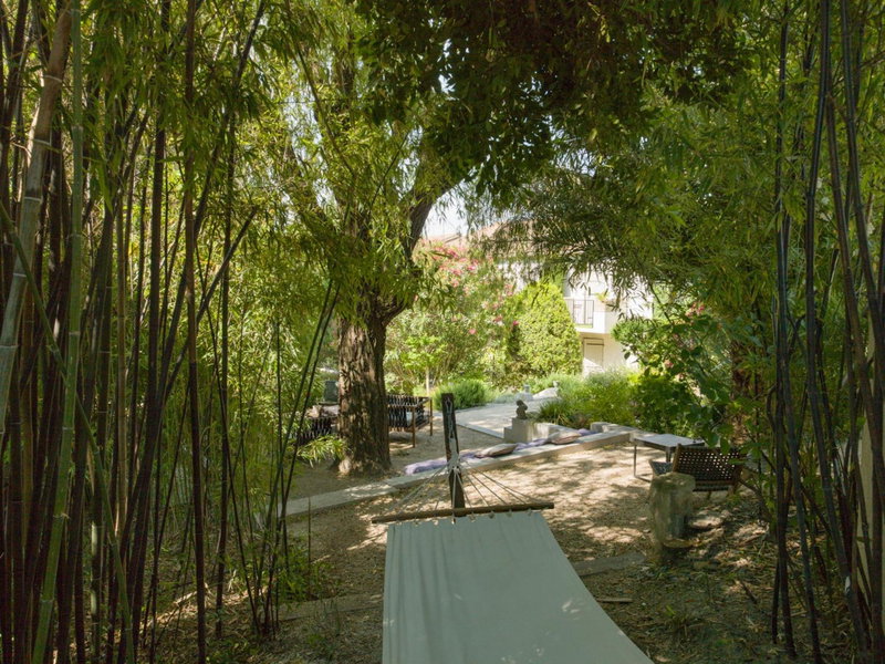 Hôtel l'Amandière, Saint-Rémy-de-Provence, France