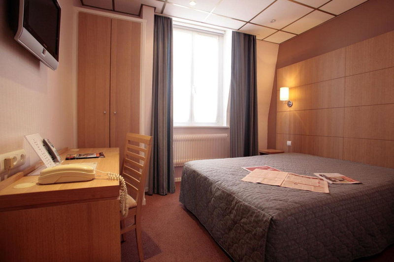 Hôtel Restaurant l'Hirondelle, Dunkerque, France