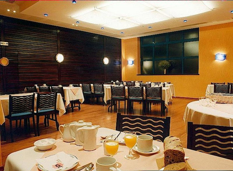 Hôtel Restaurant l'Hirondelle, Dunkerque, France