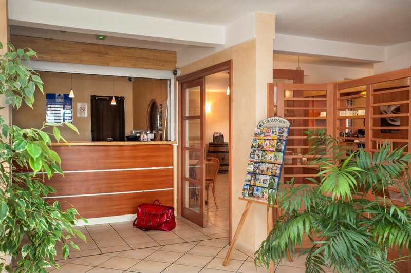 BRIT HOTEL Essentiel CAHORS Nord, Cahors, France