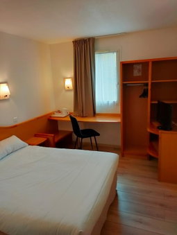 BRIT HOTEL Essentiel CAHORS Nord, Cahors, France