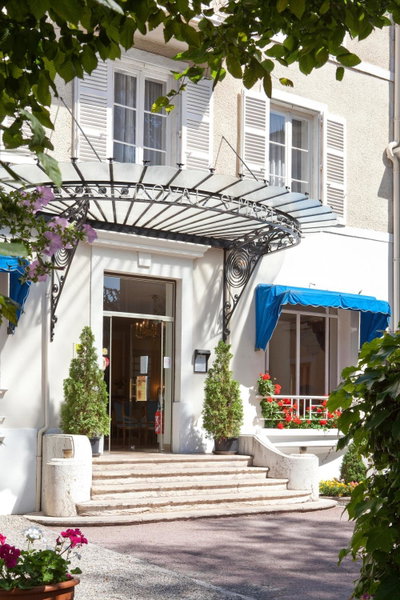Logis Hotel Royal Saint-Mart, Royat, France