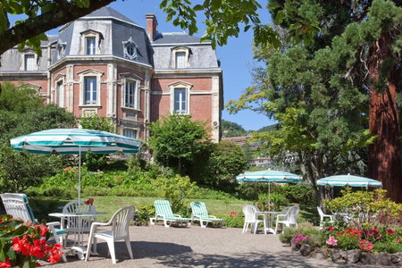 Logis Hotel Royal Saint-Mart, Royat, France