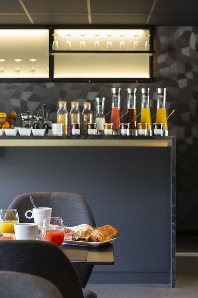 Hôtel Ortega Rennes St Jacques Aéroport, Saint-Jacques-de-la-Lande, France