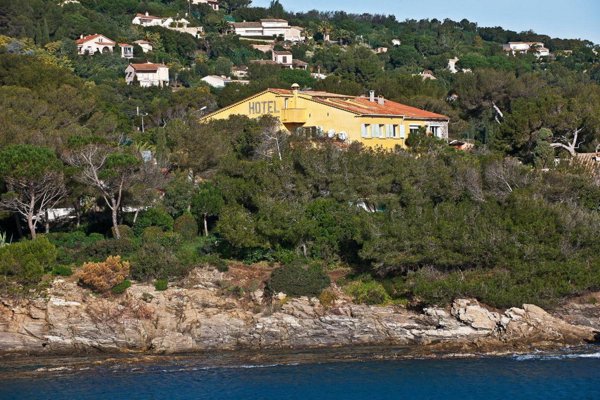 Hotel · Hôtel Les Calanques, Les Issambres