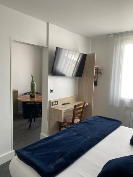 Hôtel Le Goëlo - Port de Paimpol, Paimpol, France