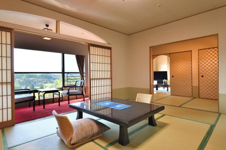 Yunogo Onsen HOTEL YUNOMORI, Mimasaka, Japan