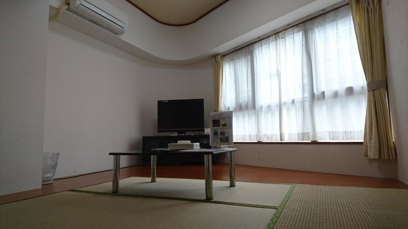 Kokusai Towns Inn, Naha, Japan