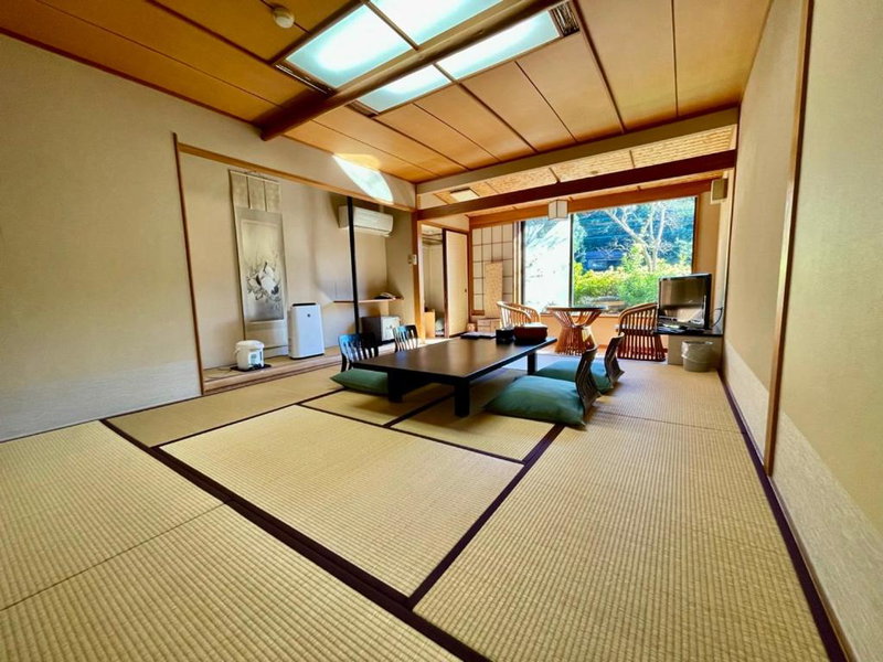 Izu Katsura no Izumi Onsen, Izunokuni, Japan