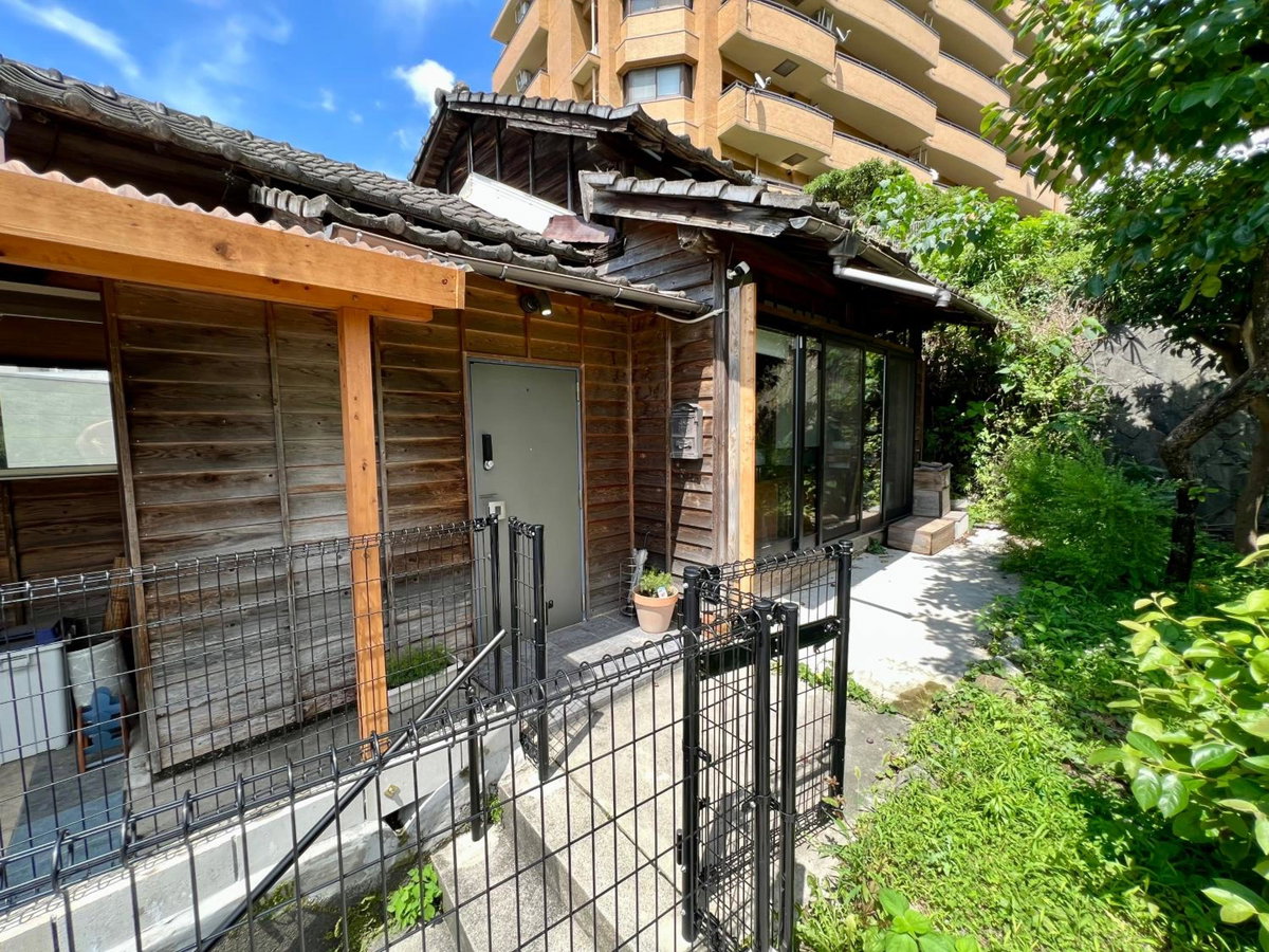 SUMITSUGU HOUSE East, Japan
