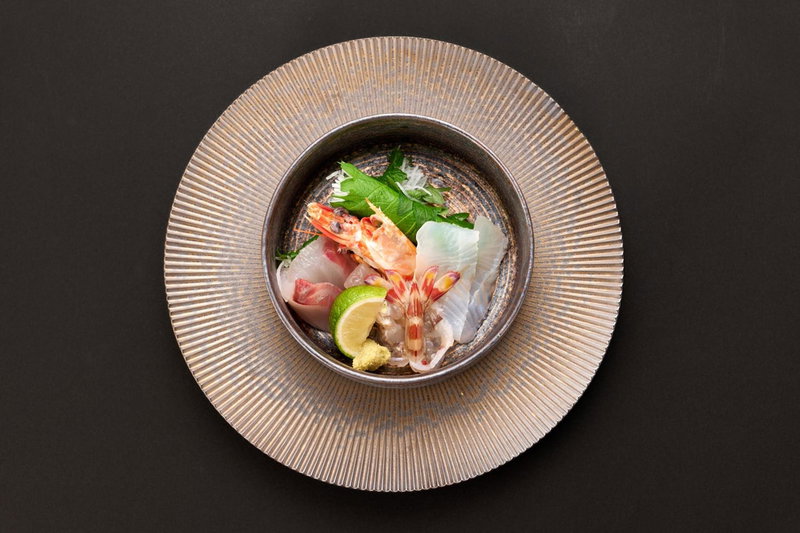 Kyutei, Minamioguni, Japan