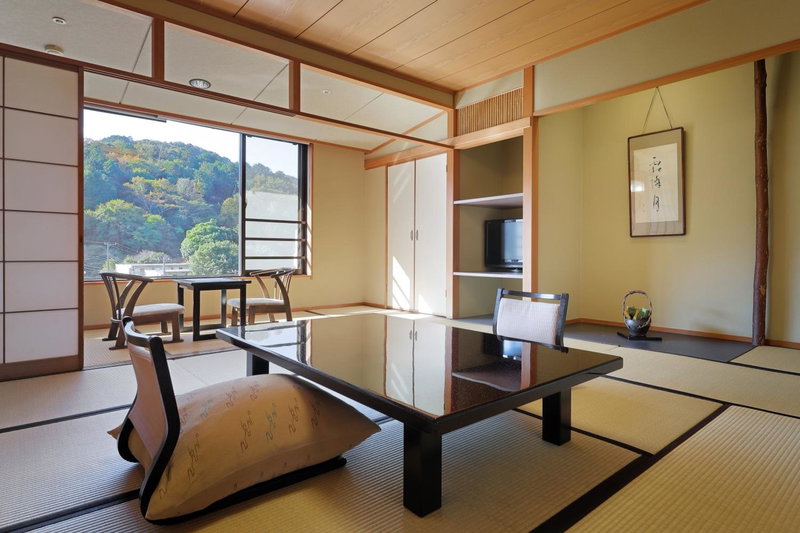 Marukyu Ryokan, Izu, Japan