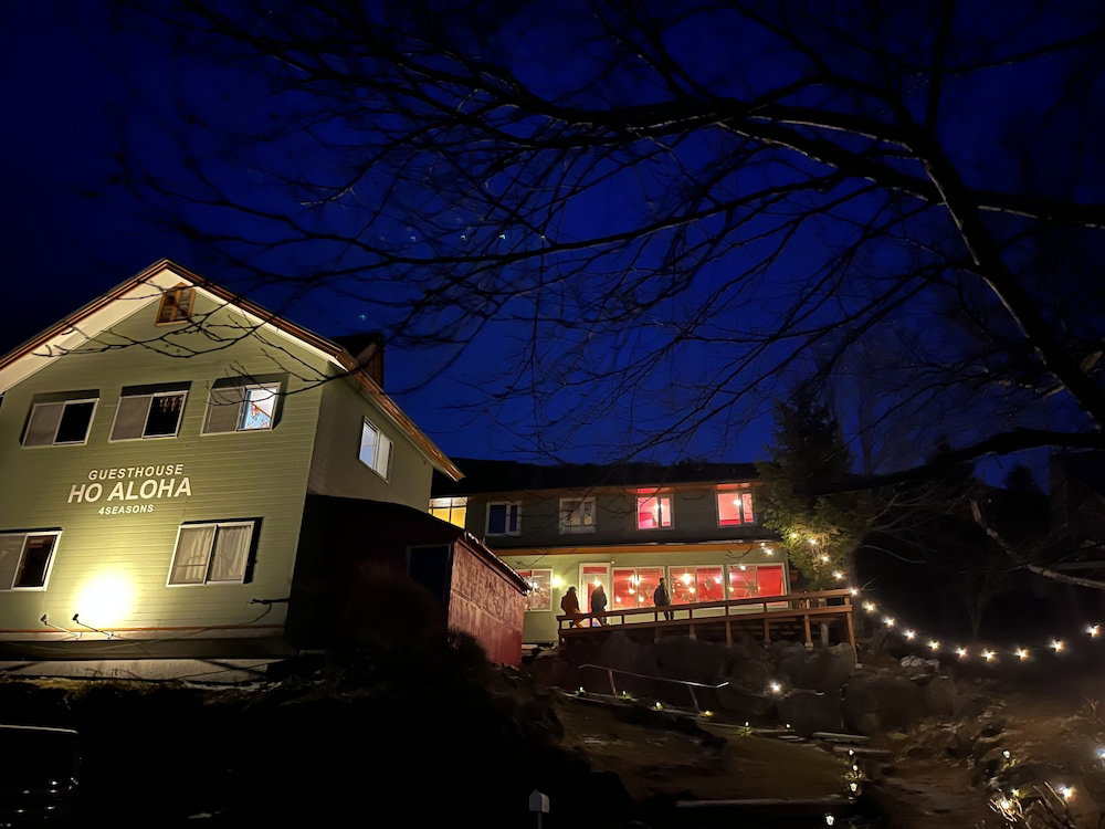 Guesthouse Hoaloha 4 Seasons, Japan