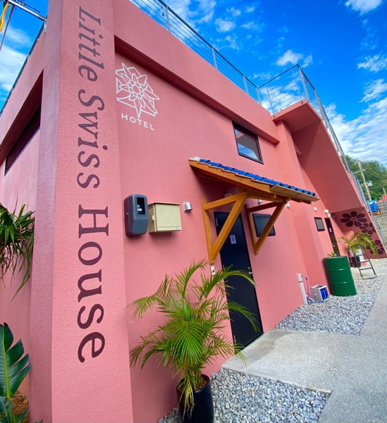 Hotel Little Swiss House, Motobu, Japan