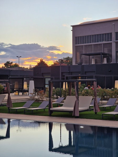 THE HOTEL CHATAN by SUNREST RESORT, Chatan, Japan