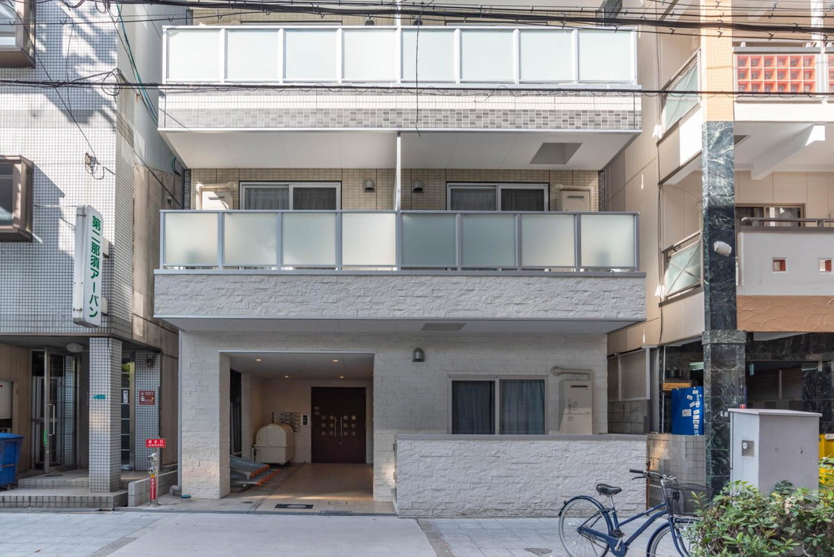 Bijou Suites Bloom, Japan