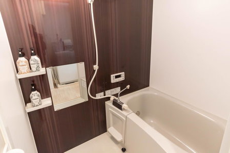 Bijou Suites Bloom, Osaka, Japan