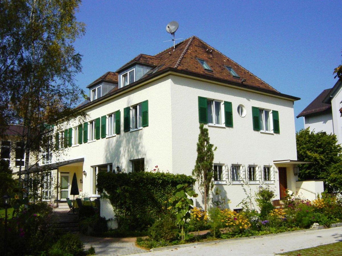 Villa Arborea, Germany
