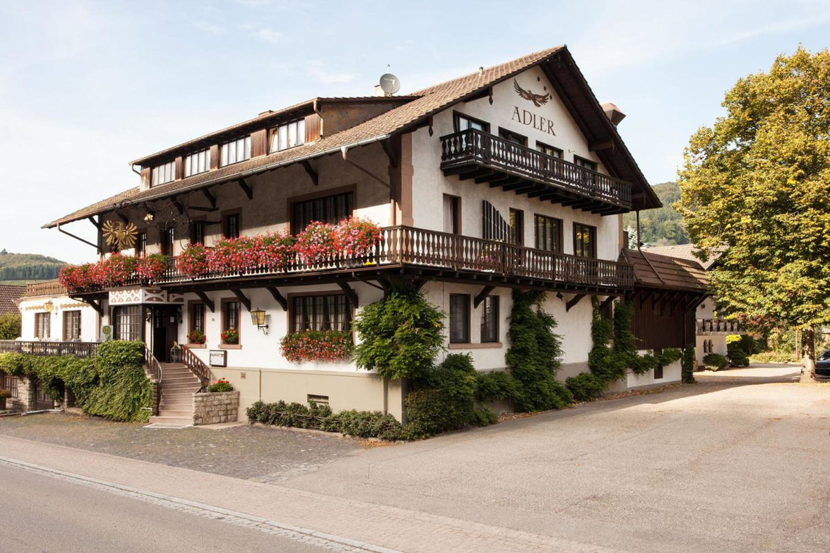 Hotel · Hotel Gasthaus Adler, Glottertal