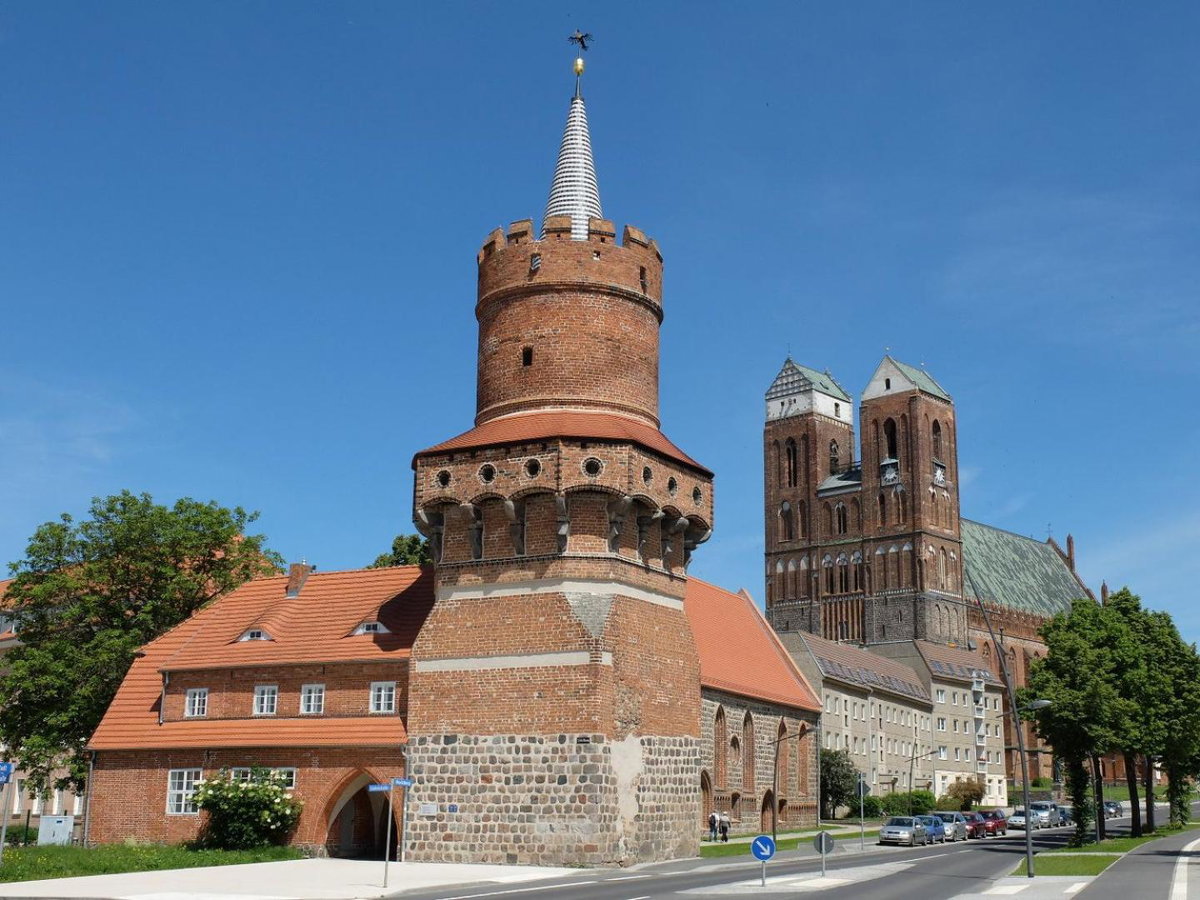 Hotel · Pension Mitteltorturm, Prenzlau