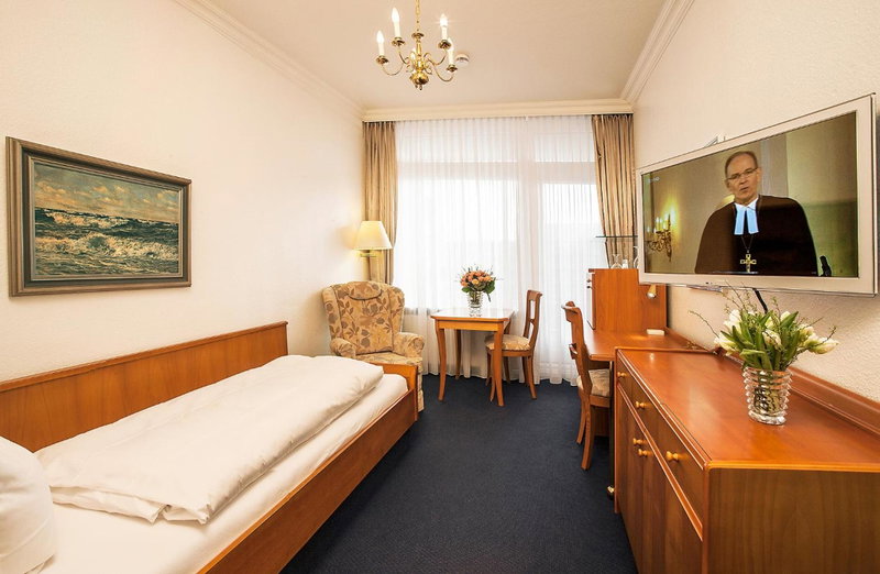 Strandhotel Monbijou GmbH garni, Westerland (Sylt), Germany