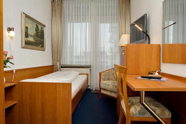 Strandhotel Monbijou GmbH garni, Westerland (Sylt), Germany