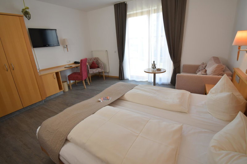 AKZENT Hotel Franziskaner, Dettelbach, Germany