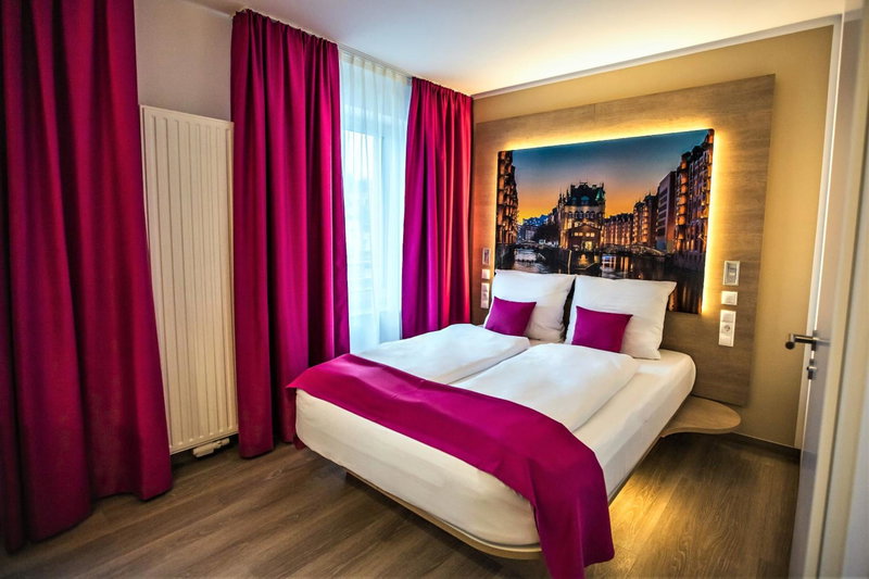 Hotel Luckys Inn, Hamburg, Germany