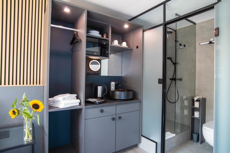 BeeVillage Messehotel Hannover Laatzen, Hannover, Germany