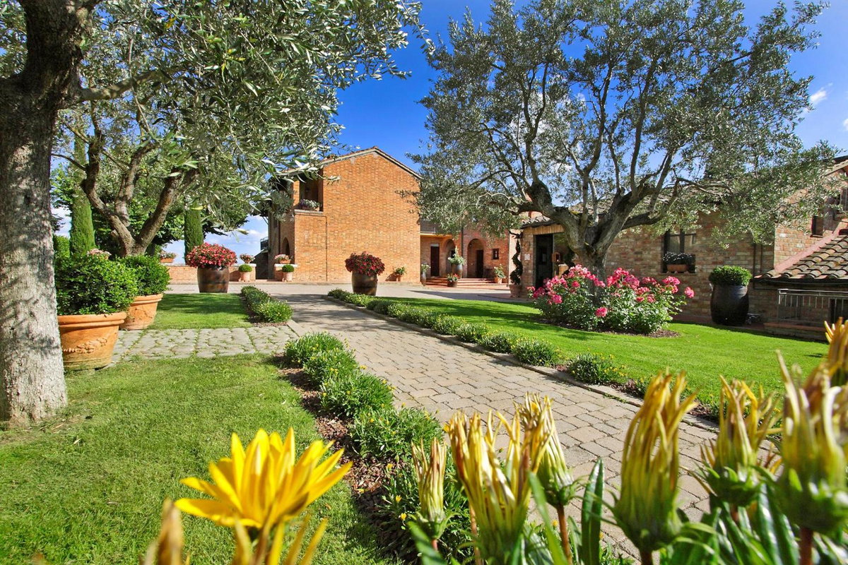 Hotel · Borgo Tre Rose, Valiano