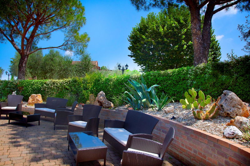 Borgo Tre Rose, Valiano, Italy