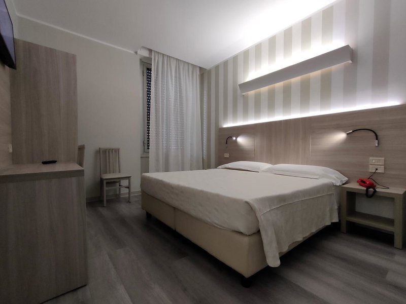 Hotel Vittoria, Genova, Italy