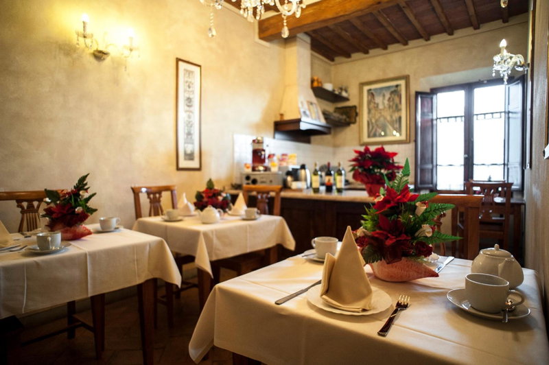 B&B Palazzo Al Torrione, San Gimignano, Italy