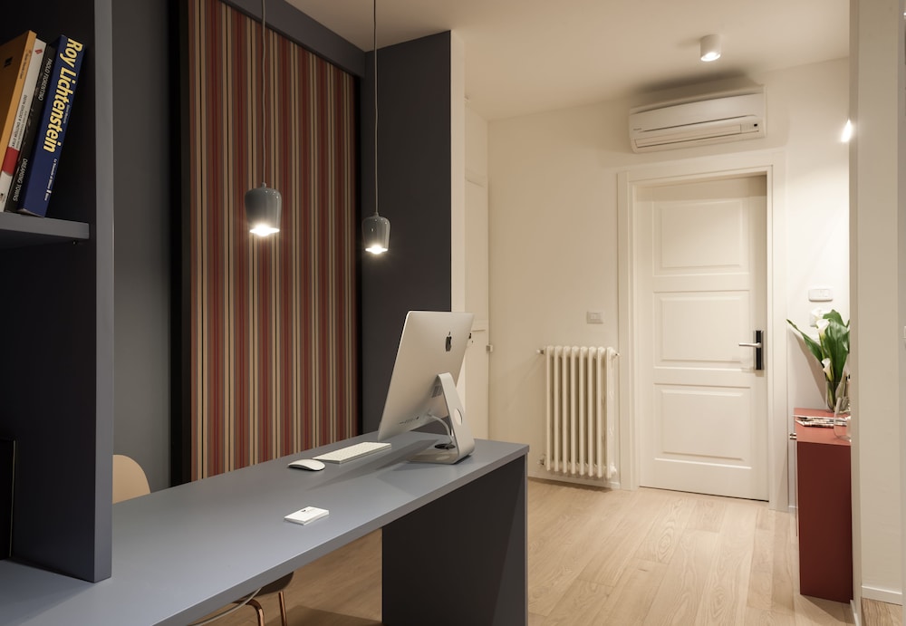 B&B Lorena Suites & Apartments, Italy