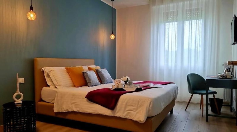 B&B Lorena Suites & Apartments, Florence, Italy