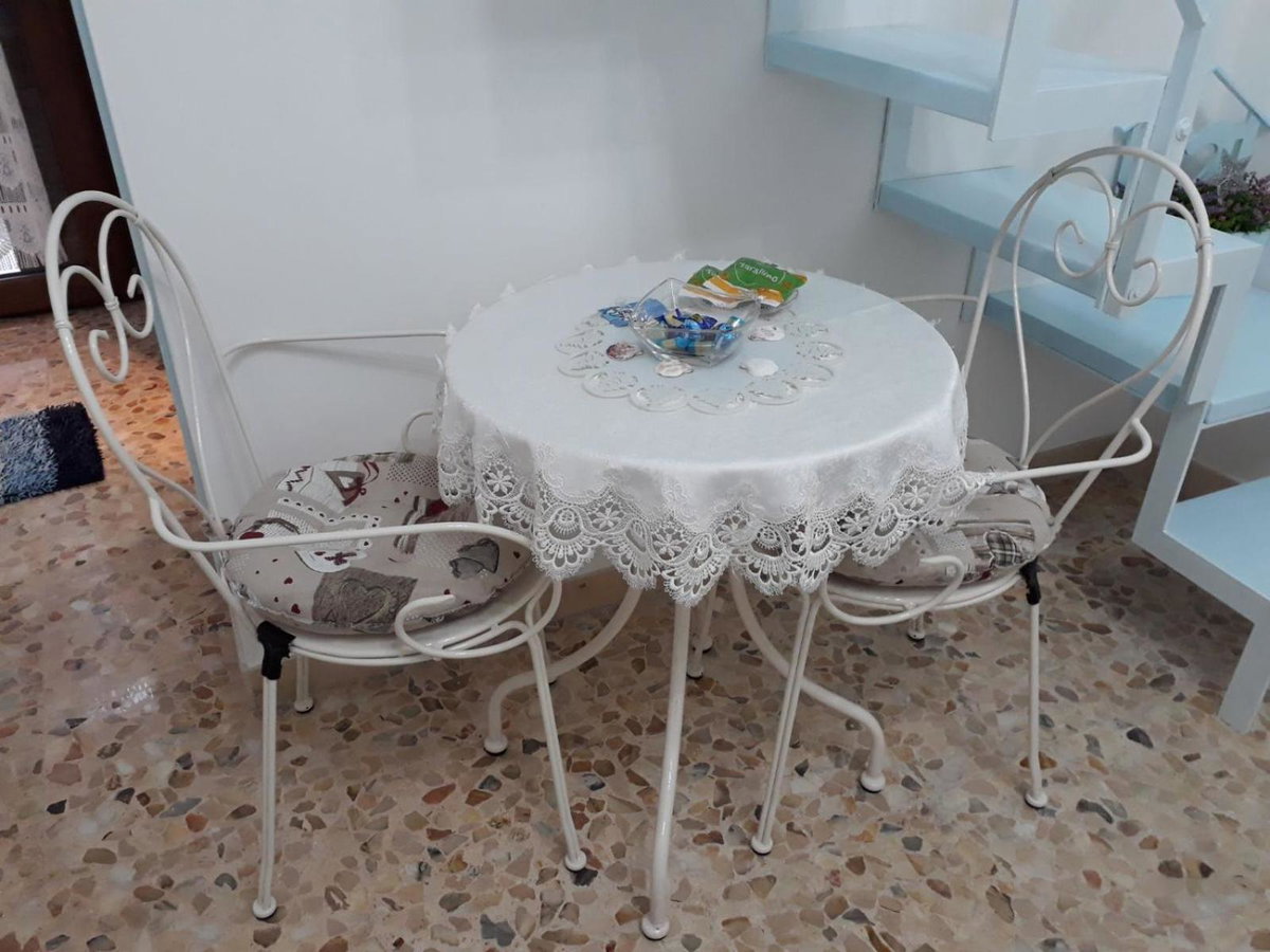 La Casa Di Nicole by Rentbeat, Italy