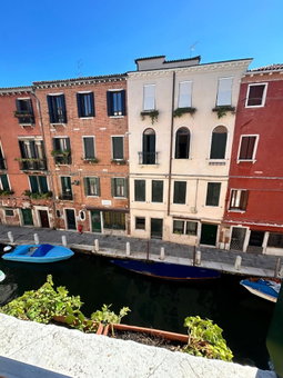 Ca' San Trovaso - 6 Rooms, Venice, Italy