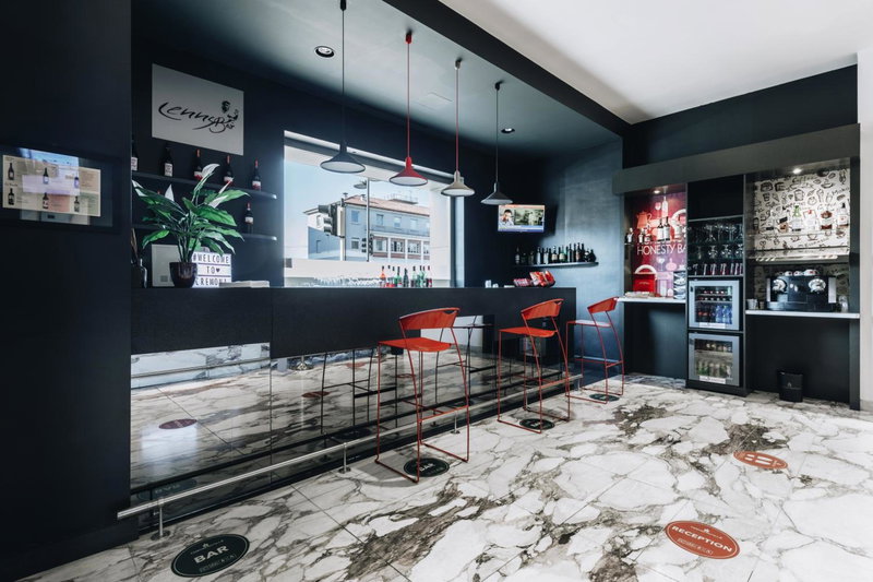 Hotel Continental, Cremona, Italy
