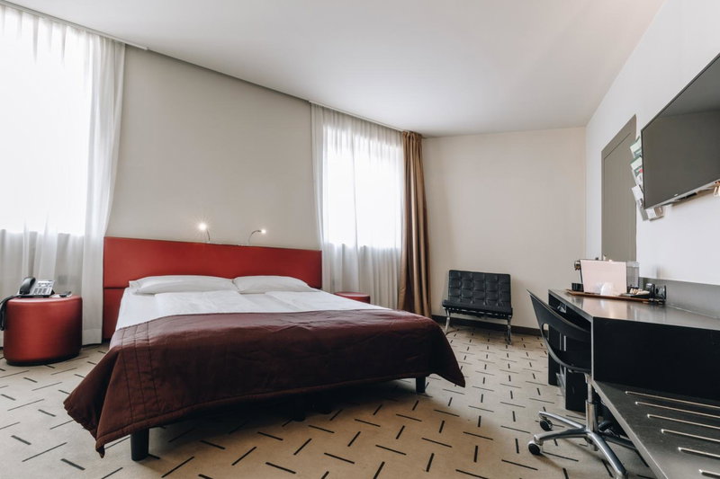 Hotel Continental, Cremona, Italy