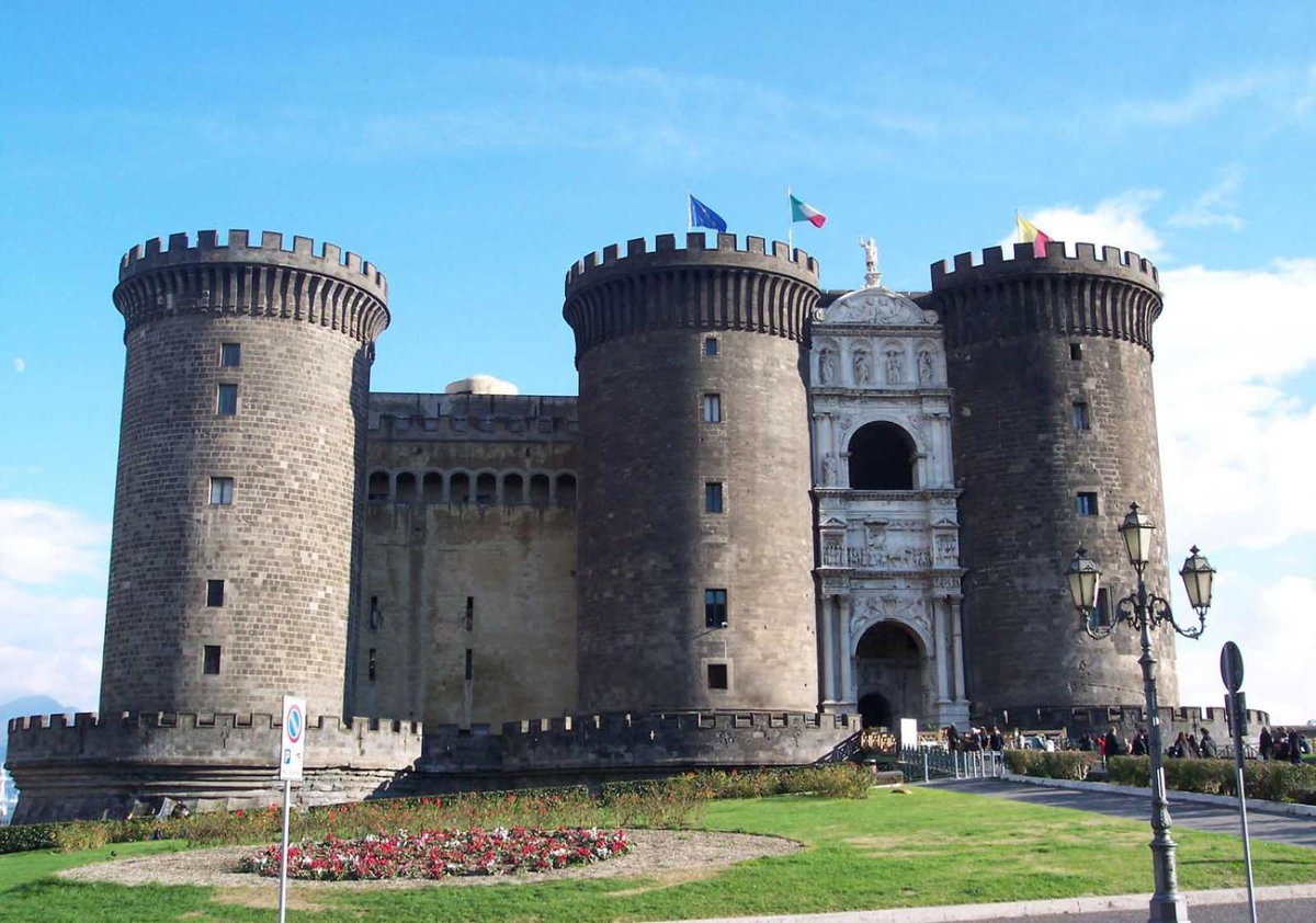 Le Torri Aragonesi, Italy
