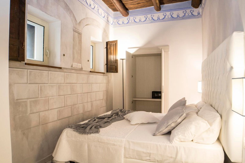 Morelli suite, Naples, Italy