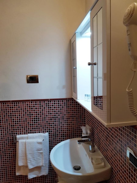 Lady Luna B&B, Florence, Italy