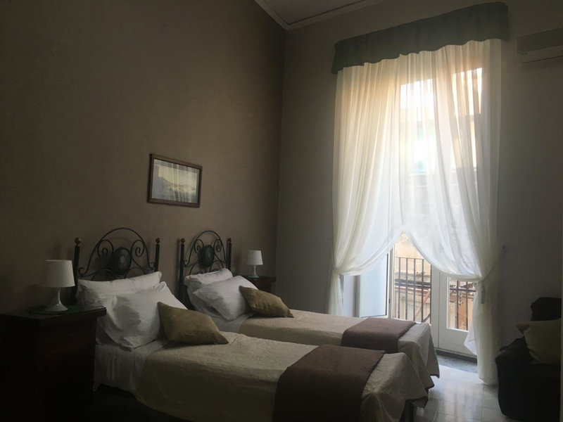 Soggiorno Paradiso, Naples, Italy