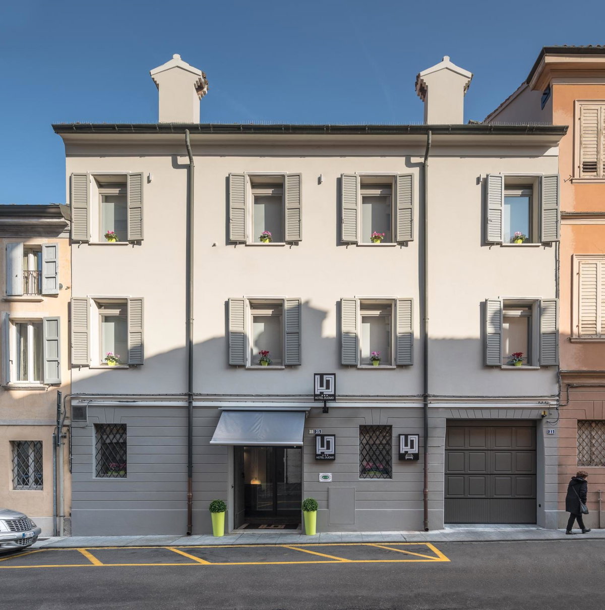 Smart Hotel, Italy