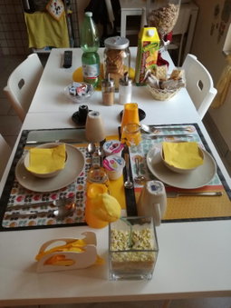 The Yellow House, Fiumicino, Italy