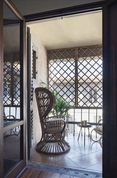 Palace with balcony View to Pitti Palace and the Duomo, Florence, Italy
