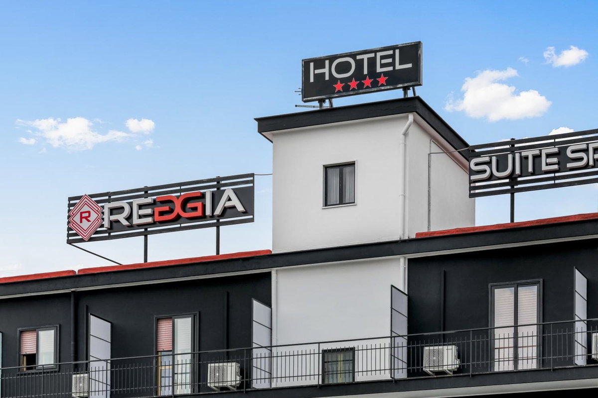 Reggia Suite Spa Hotel, Italy