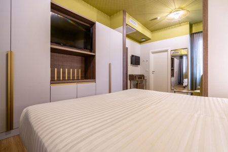 Hotel Regina Elena 57 & Oro Bianco SPA, Rimini, Italy