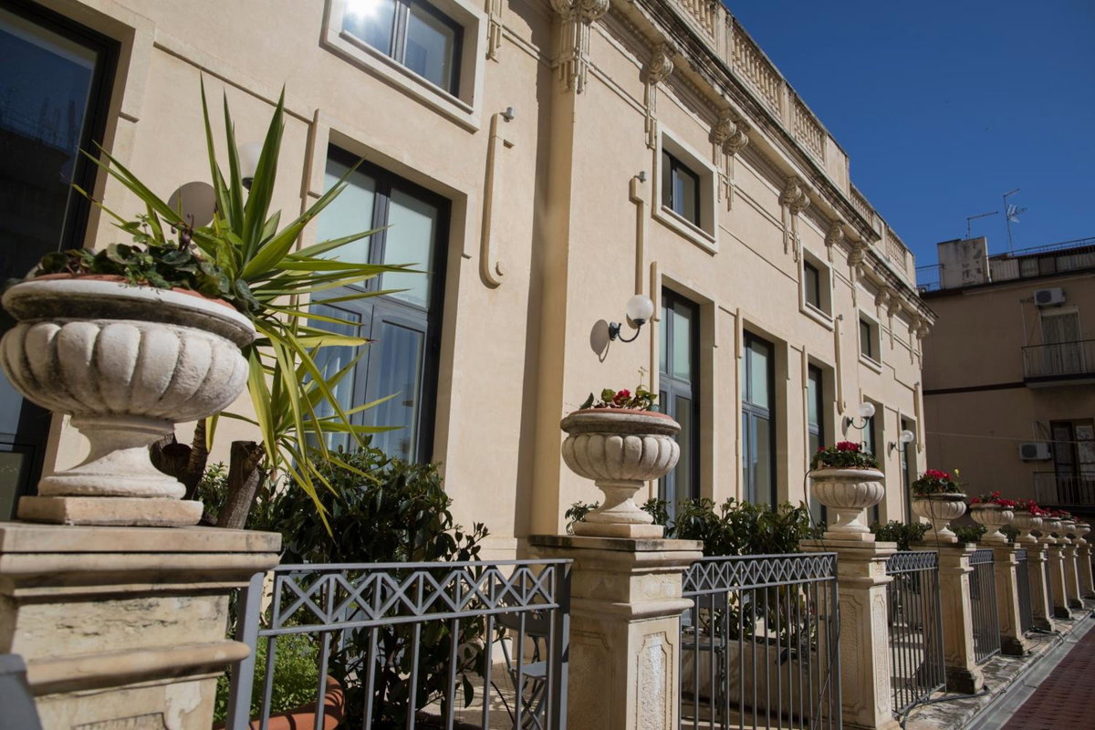 Hotel · Hotel Villa Cibele, Catania