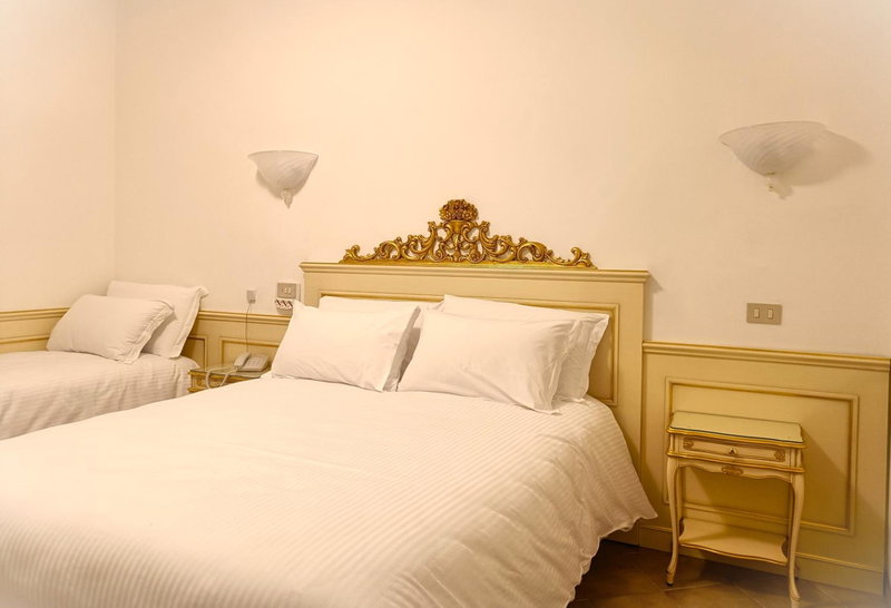 Hotel Guerrini, Venice, Italy